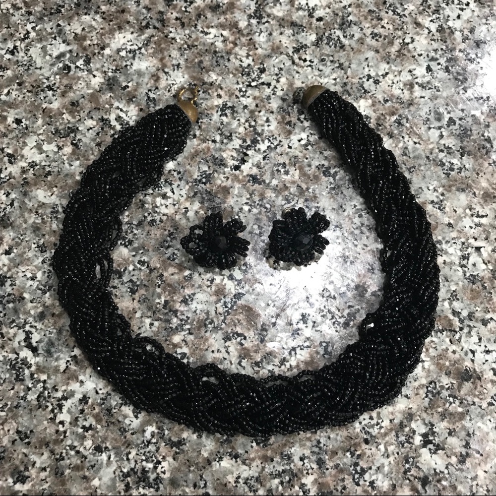 Vintage Choker & Clip-ons!